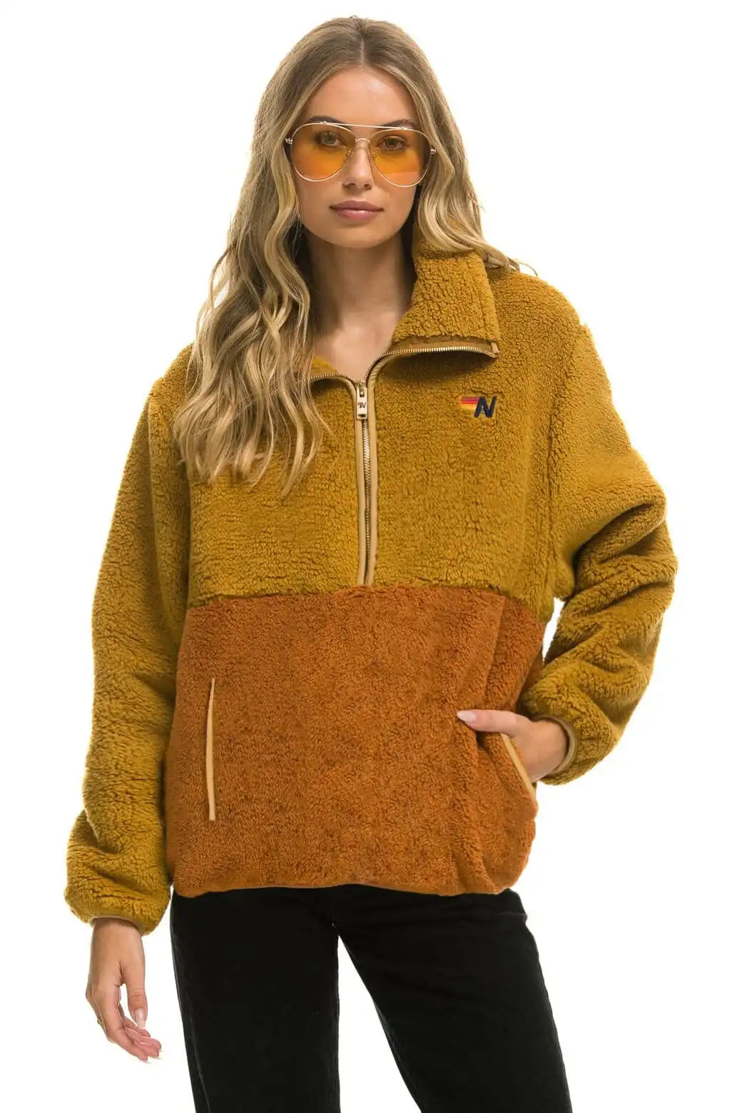 aviatornationhoodie.it.com