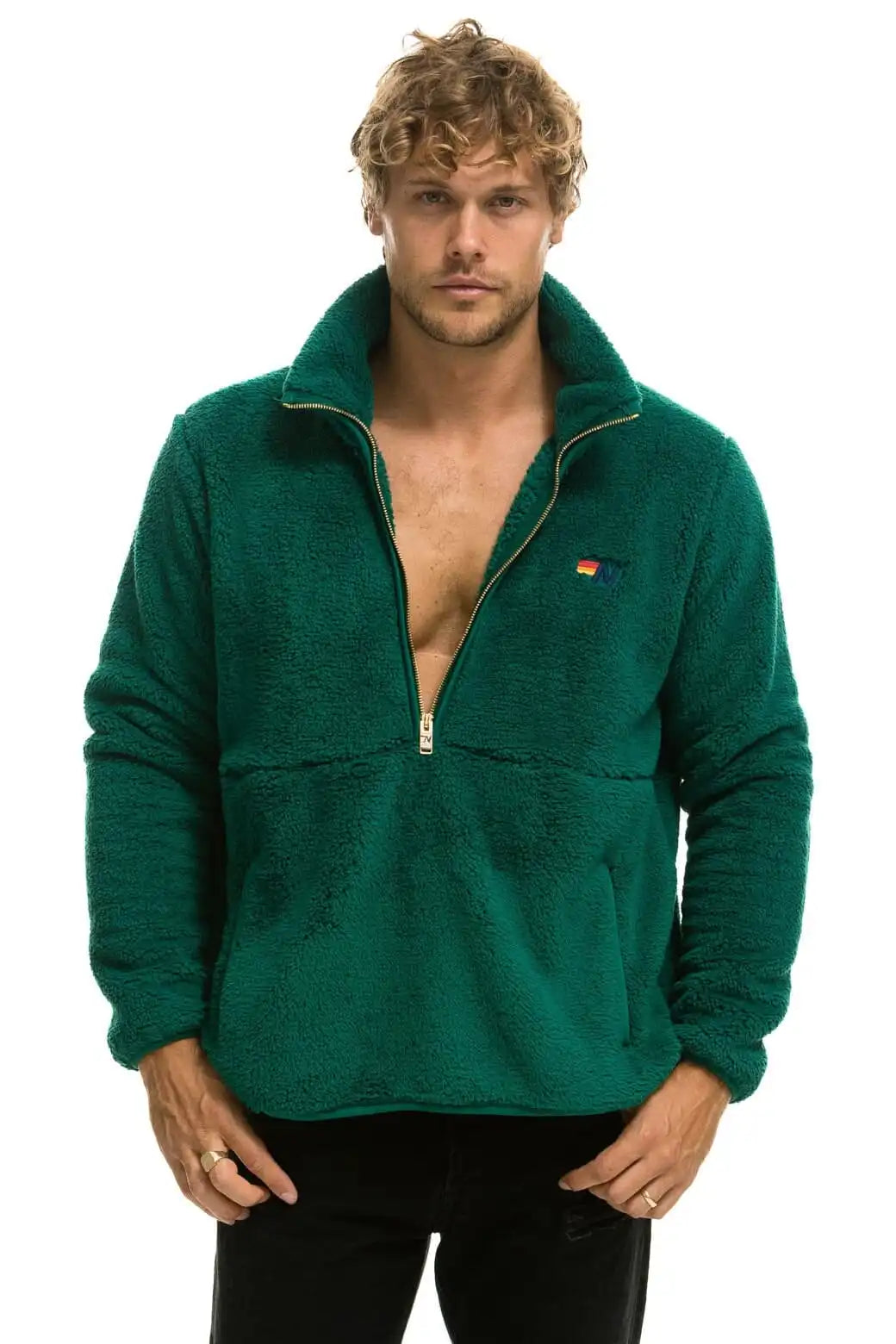 aviatornationhoodie.it.com