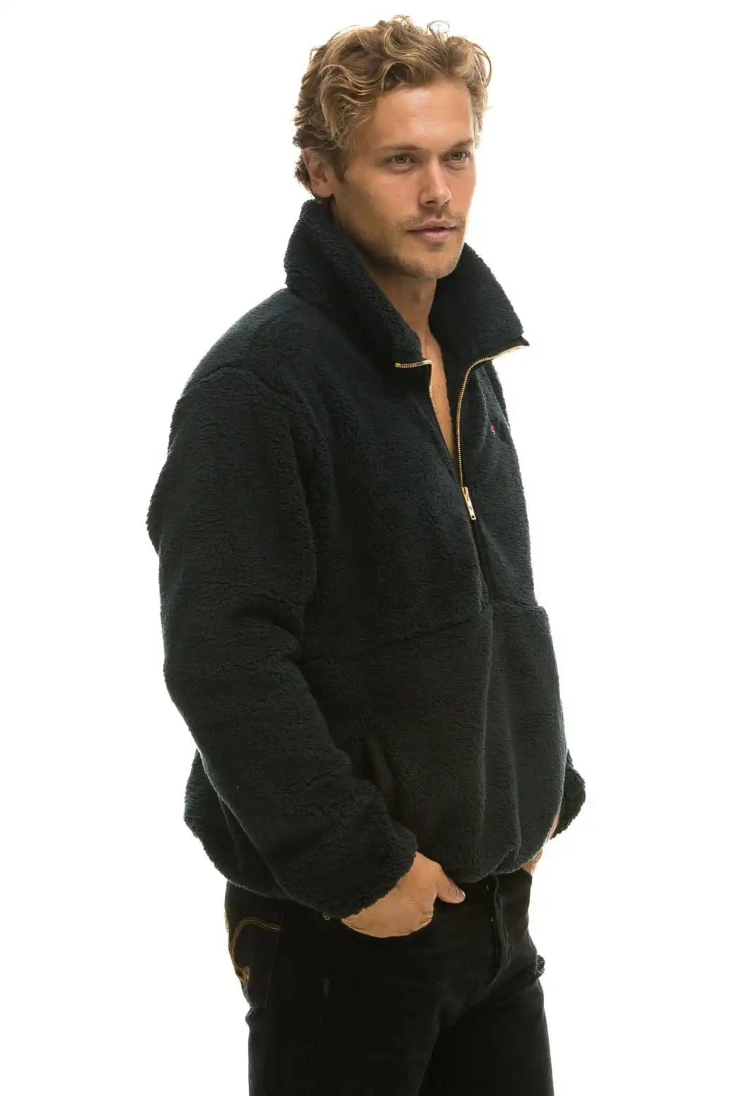 aviatornationhoodie.it.com