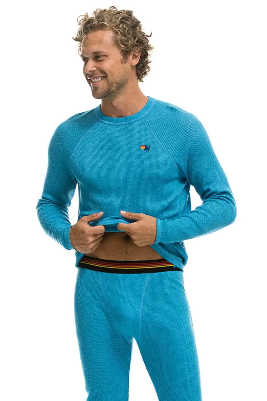 aviatornationhoodie.it.com